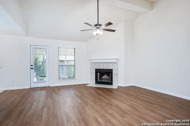 Image 9 of 42 For 963 River Rock