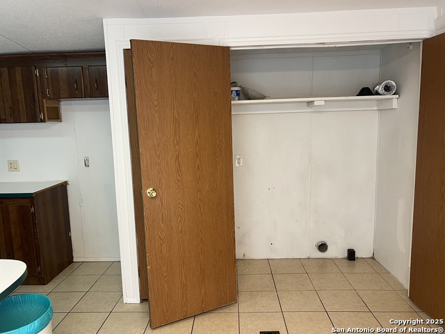 Image 19 of 31 For 222 Buckhorn