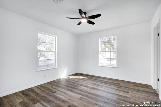 Image 19 of 33 For 5035 Wycliff