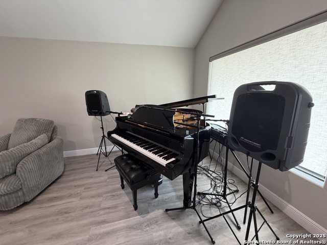 Image 7 of 38 For 1116 2nd S 