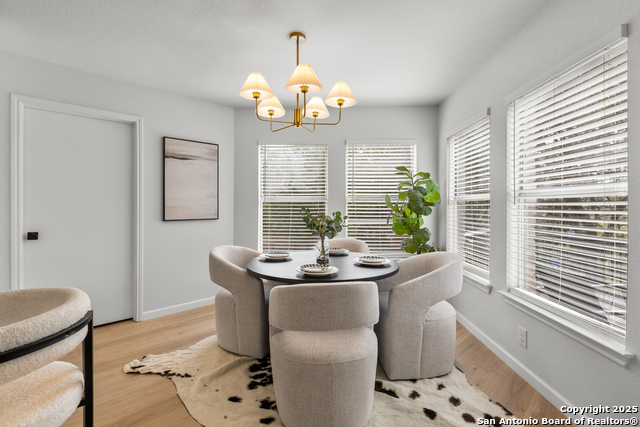 Image 16 of 46 For 2414 Melrose Canyon