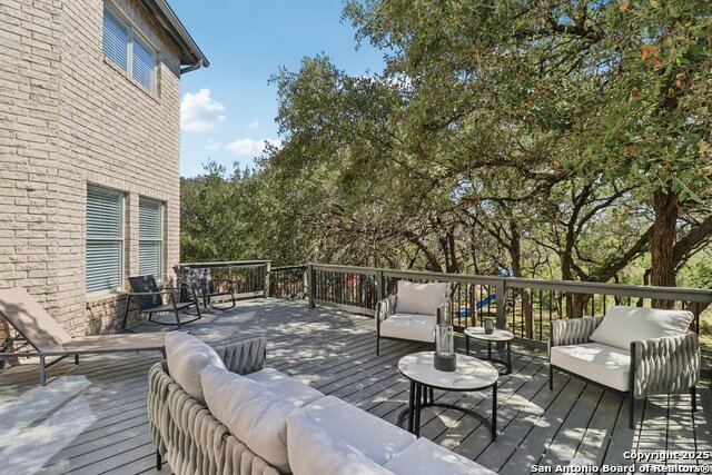 Image 34 of 46 For 2414 Melrose Canyon