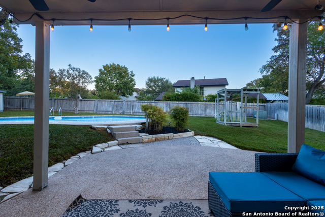 Image 11 of 45 For 15130 Mission Oaks