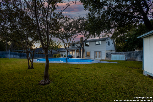 Image 8 of 45 For 15130 Mission Oaks