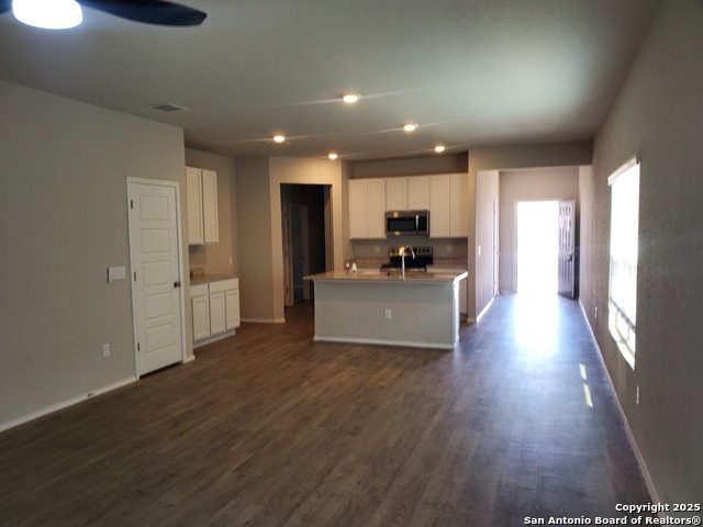 Image 5 of 12 For 3468 Redbud