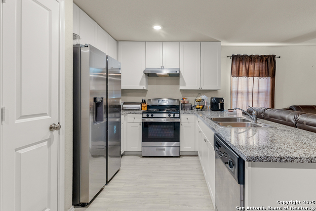 Image 12 of 21 For 5726 Leisure Cres