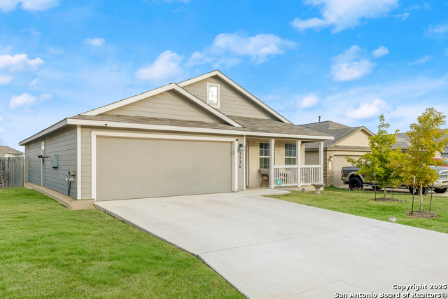 Image 2 of 21 For 5726 Leisure Cres