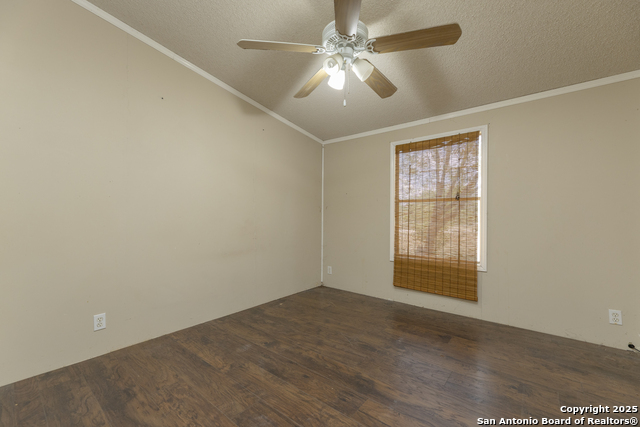 Image 13 of 34 For 13155 Laguna