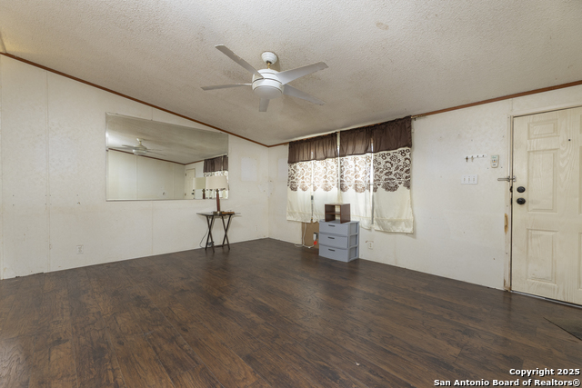 Image 7 of 34 For 13155 Laguna