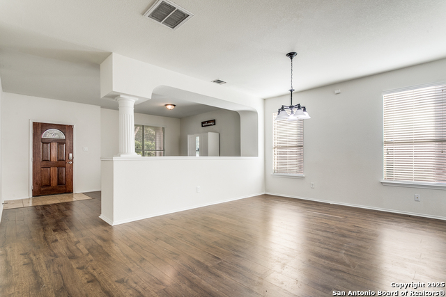 Image 3 of 25 For 6510 Ashby