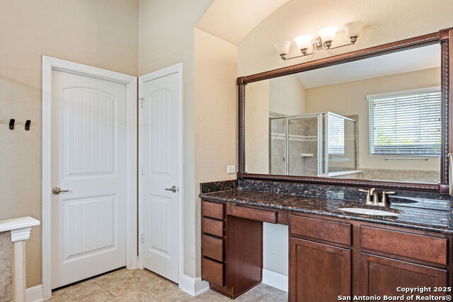 Listing photo id 15 for 8526 Nichols Rim