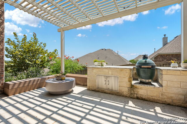 Listing photo id 26 for 8526 Nichols Rim