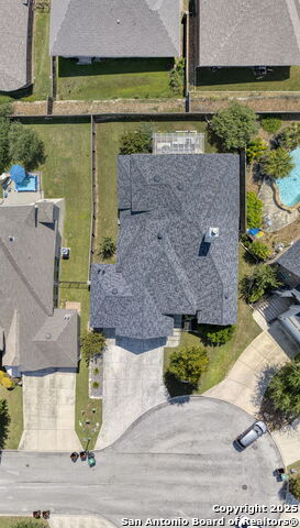 Listing photo id 29 for 8526 Nichols Rim