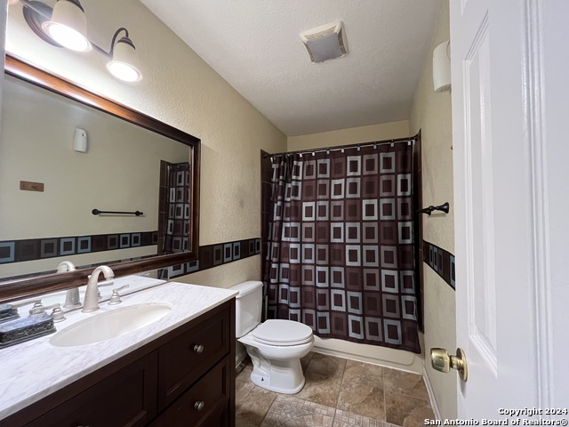 Image 17 of 19 For 1243 Gillette Blvd