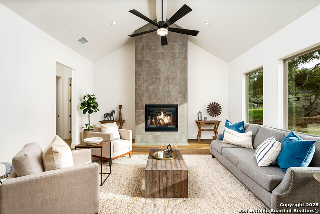 Image 10 of 48 For 24351 Tres Arroyos