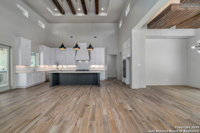 Image 10 of 40 For 24403 Tres Arroyos