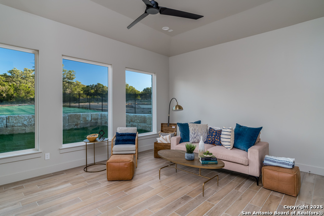 Image 28 of 40 For 24403 Tres Arroyos