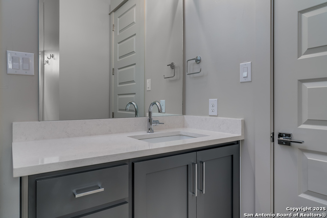 Image 31 of 40 For 24403 Tres Arroyos