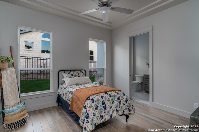 Image 33 of 40 For 24403 Tres Arroyos