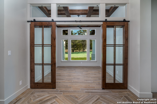 Image 6 of 40 For 24403 Tres Arroyos