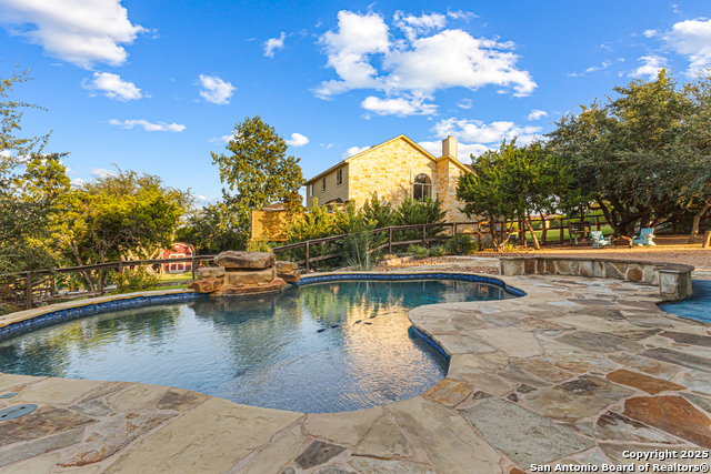 Image 23 of 51 For 1023 Silent Hollow