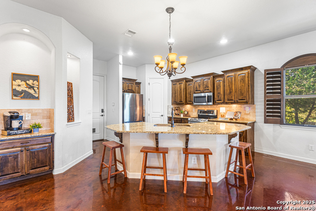 Image 6 of 51 For 1023 Silent Hollow