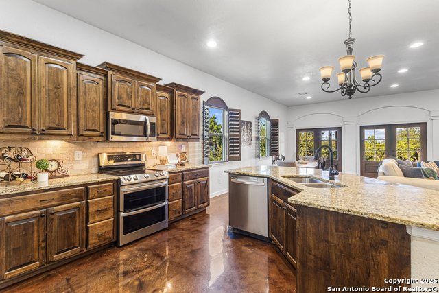 Image 7 of 51 For 1023 Silent Hollow