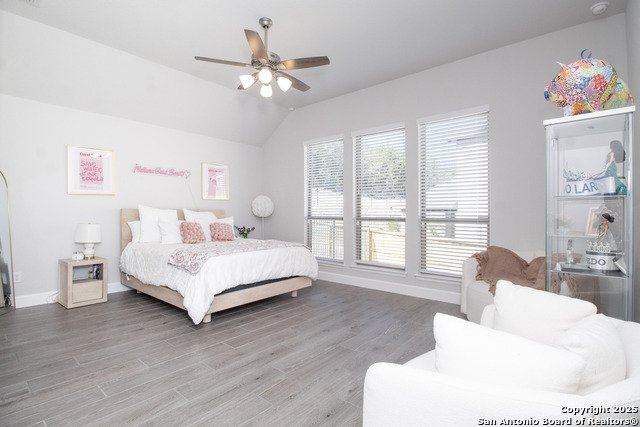 Image 16 of 52 For 4420 Amen Corner