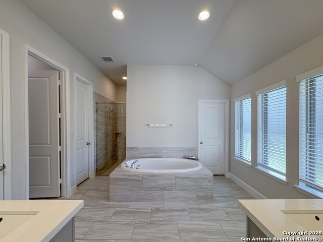 Image 19 of 52 For 4420 Amen Corner