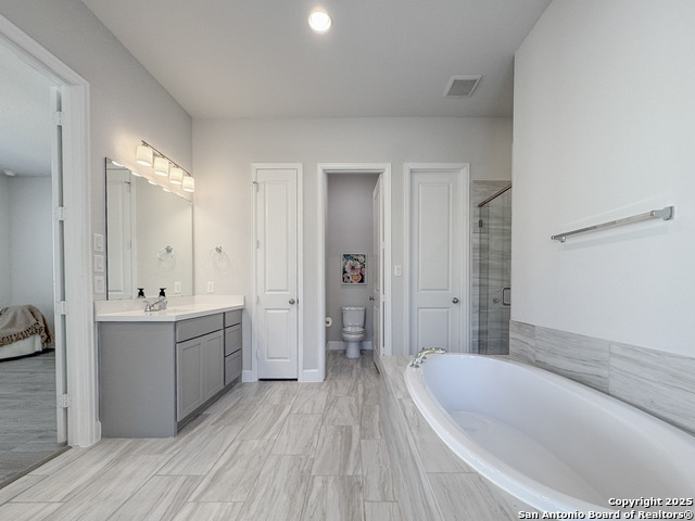 Image 22 of 52 For 4420 Amen Corner