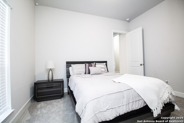 Image 23 of 52 For 4420 Amen Corner