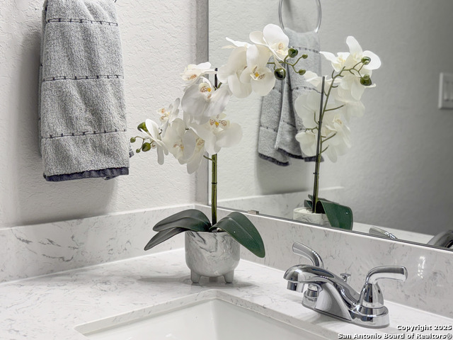 Image 29 of 52 For 4420 Amen Corner