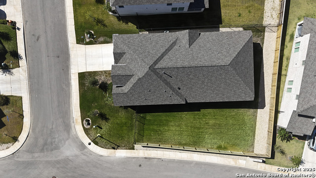 Image 40 of 52 For 4420 Amen Corner