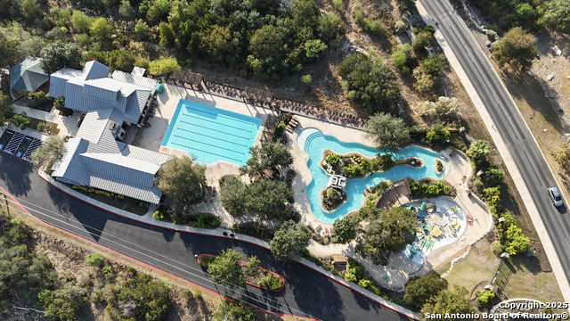 Image 49 of 52 For 4420 Amen Corner