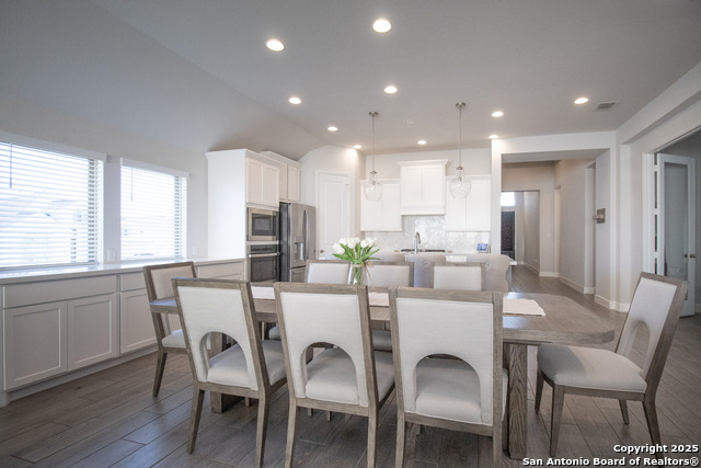 Image 6 of 52 For 4420 Amen Corner