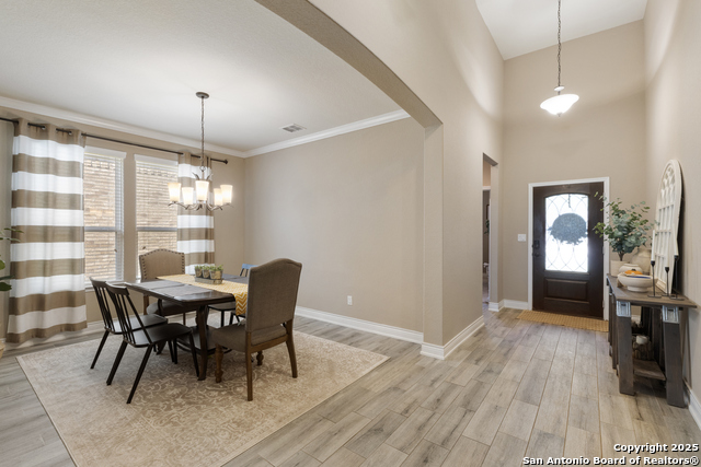 Image 4 of 33 For 10714 Cactus Way