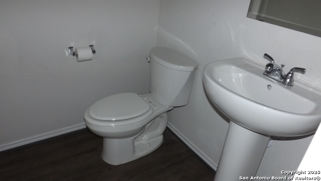 Image 25 of 38 For 8329 Morningside Place