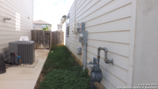 Image 8 of 38 For 8329 Morningside Place