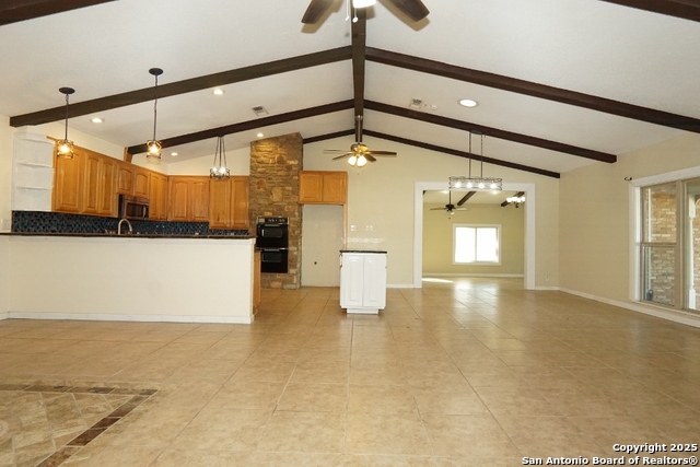 Image 16 of 32 For 341 Malone Dr W