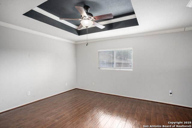 Listing photo id 13 for 3402 Ashleaf