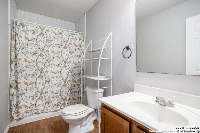 Listing photo id 19 for 3402 Ashleaf