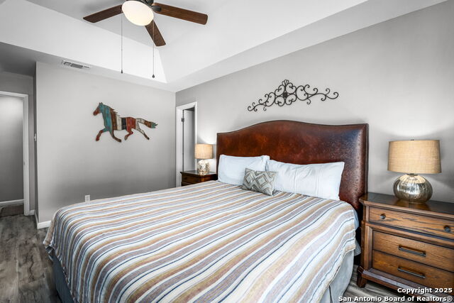 Image 16 of 33 For 371 Lincoln St W B114