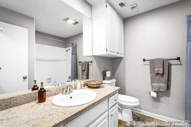 Image 20 of 33 For 371 Lincoln St W B114