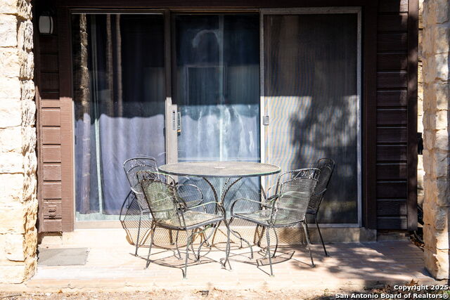 Image 23 of 33 For 371 Lincoln St W B114