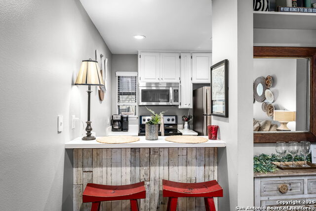 Image 9 of 33 For 371 Lincoln St W B114