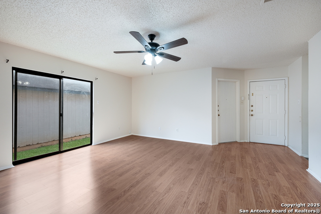 Image 9 of 17 For 15414 Legend Springs