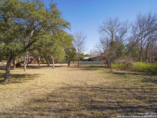 Details for 142 Royal Oaks, Kerrville, TX 78028