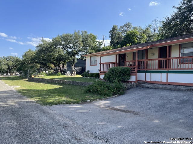 Image 30 of 52 For 113 Creekview