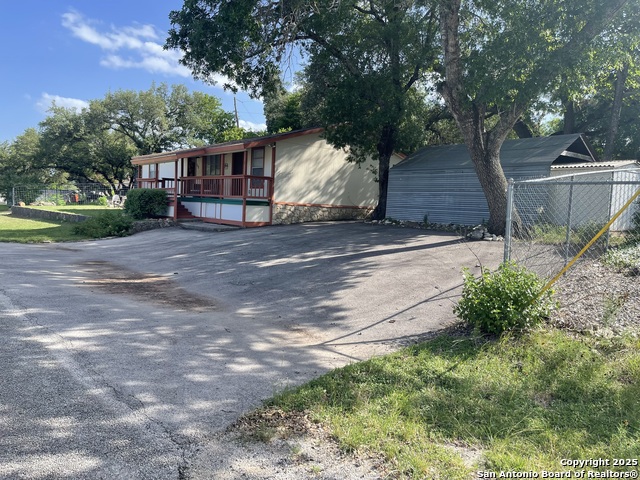 Image 45 of 52 For 113 Creekview