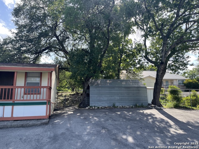 Image 49 of 52 For 113 Creekview